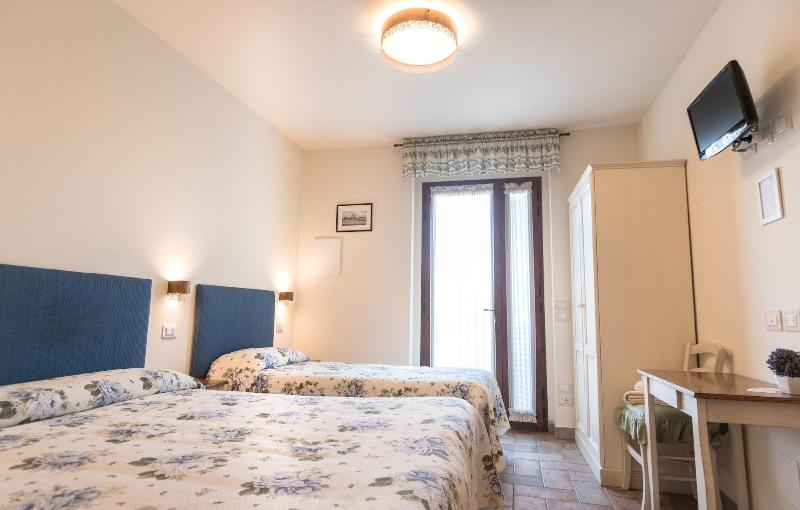 Bed & Breakfast Laura image