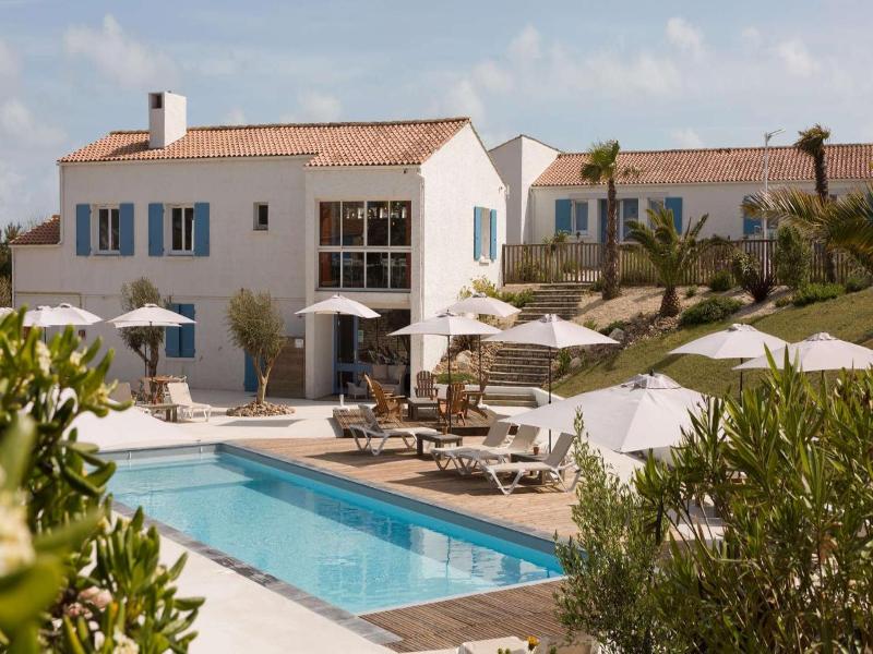 Ile De Lumiere image