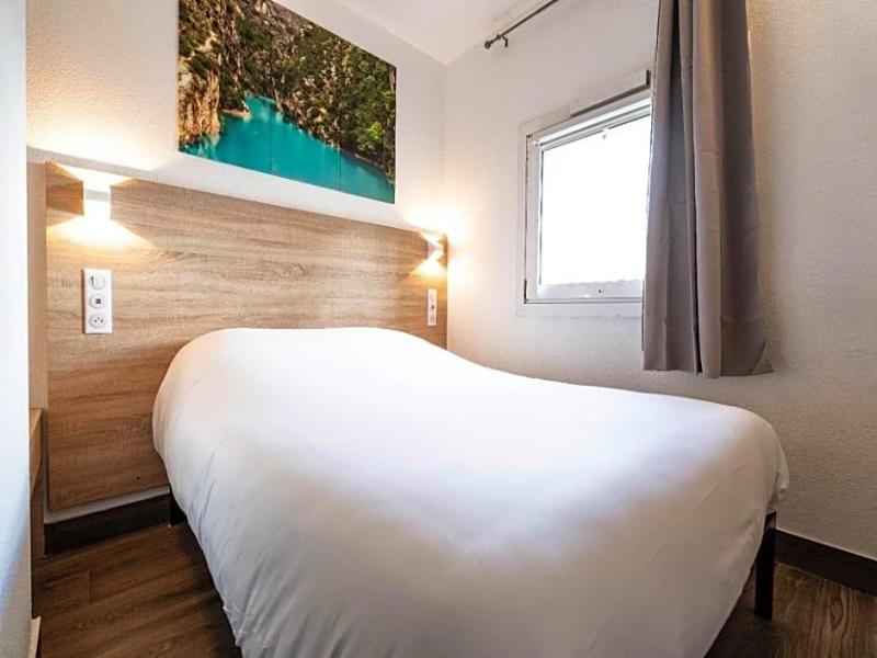 Kyriad Direct Brignoles - Provence Verte image