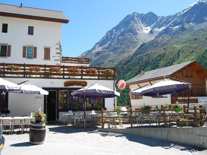 Hotel Du Pigne image