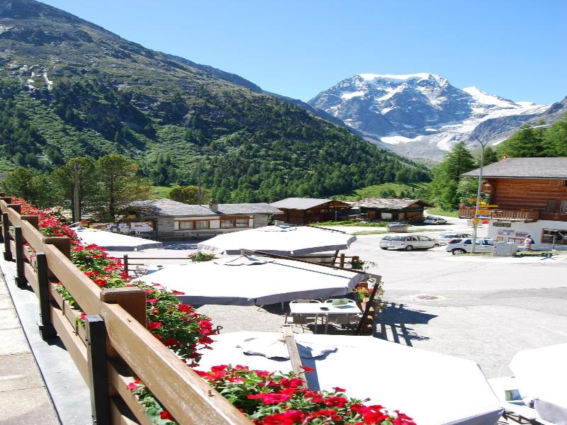 Hotel Du Pigne image