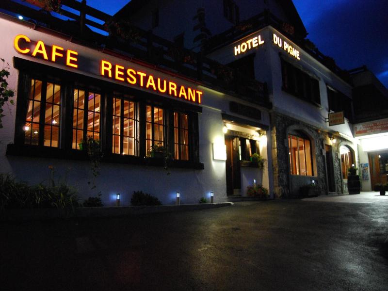 Hotel Du Pigne image