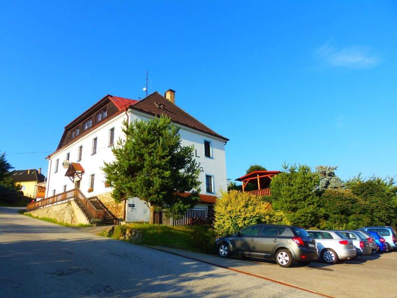 Hotel Stara Skola