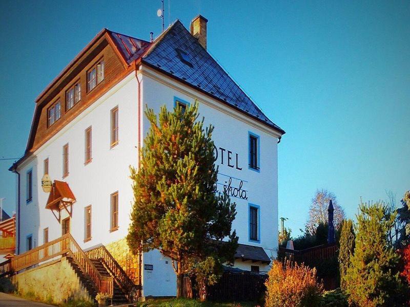 Hotel Stara Skola