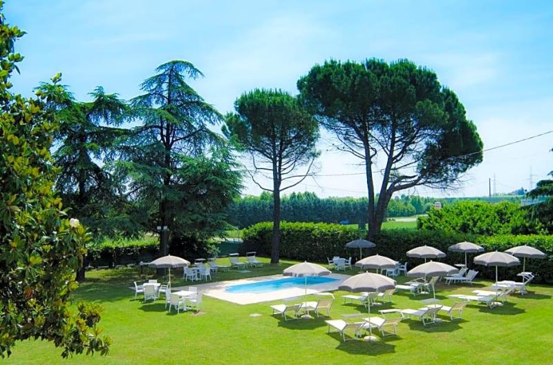 Hotel Venezia Park image