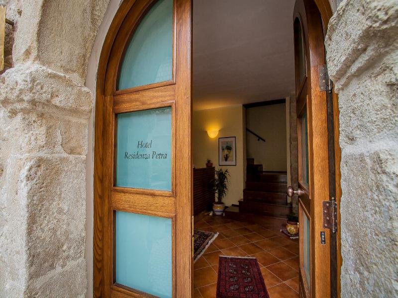 Hotel Residenza Petra image