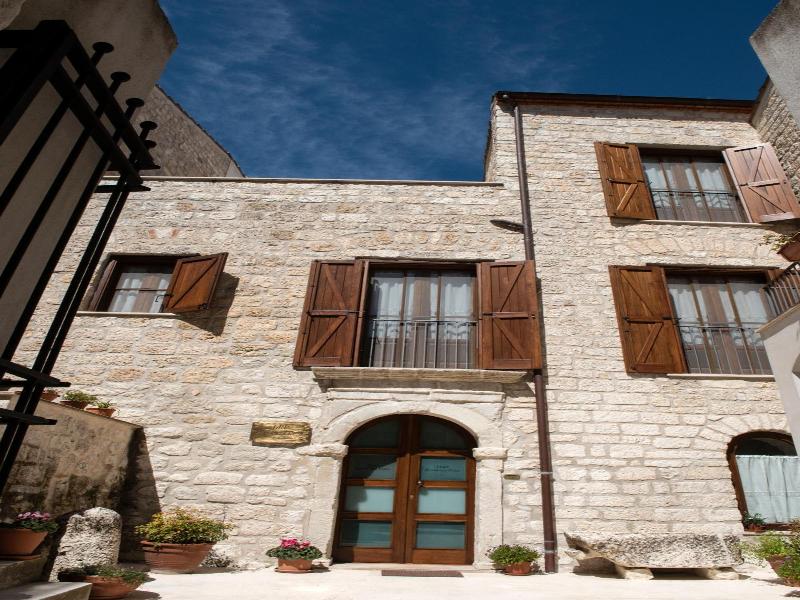 Hotel Residenza Petra image