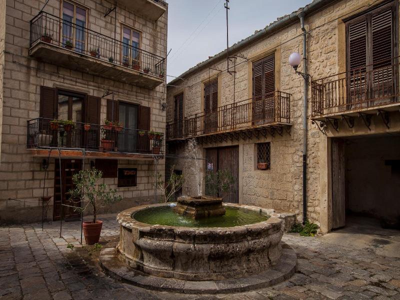Hotel Residenza Petra image