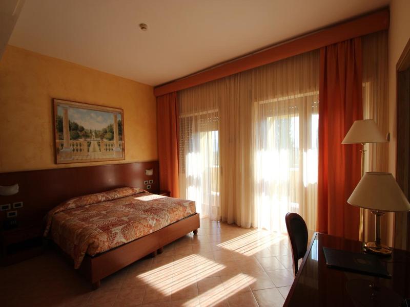 Hotel Oasi Dei Discepoli image