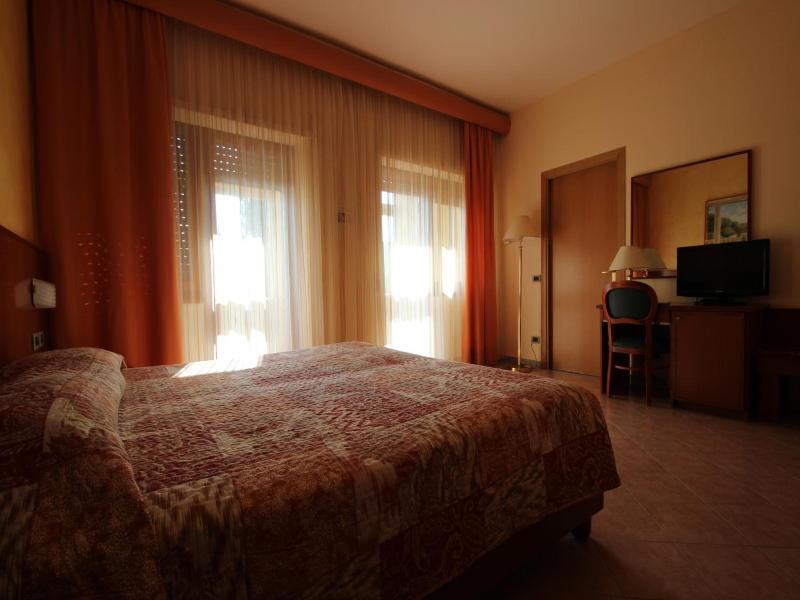 Hotel Oasi Dei Discepoli image