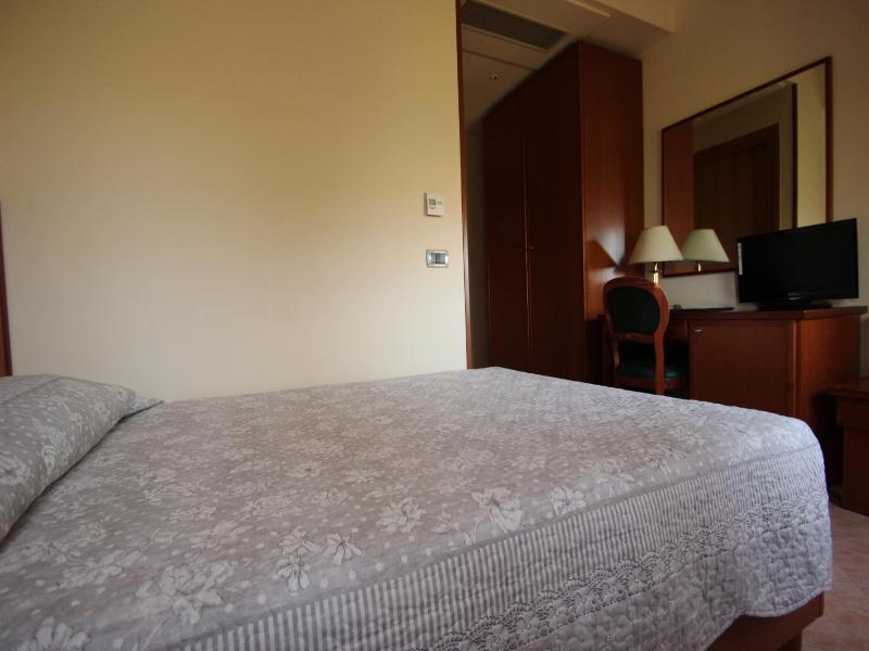 Hotel Oasi Dei Discepoli image