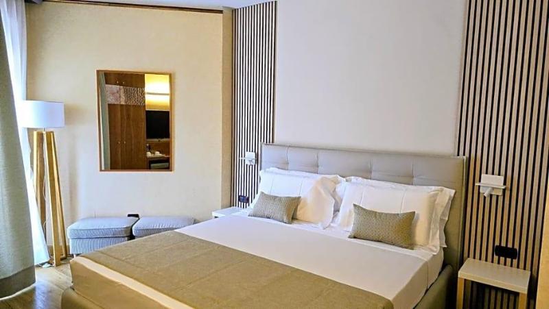 Parc Hotel image