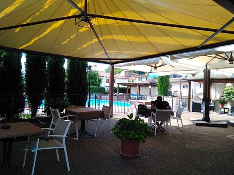 Parc Hotel image
