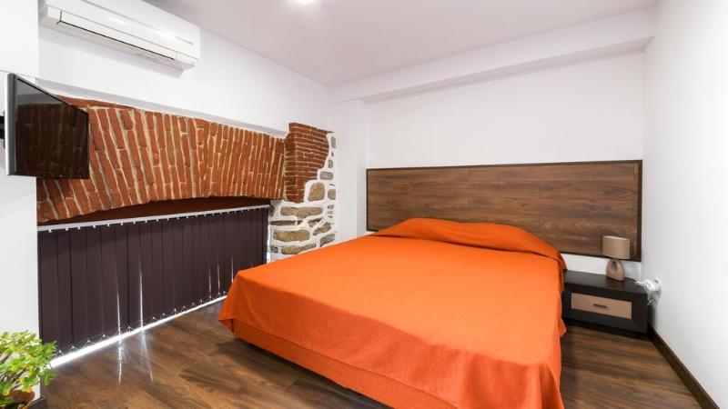 Hotel Stambolov image