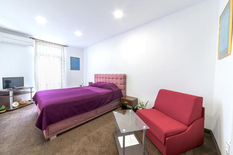 Hotel Stambolov image