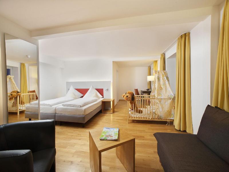 Hotel Hirsch image