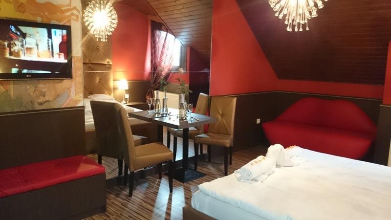 Hotel Corvin image