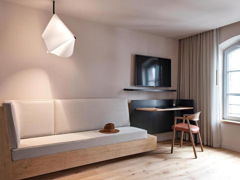 Les Haras Hotel image