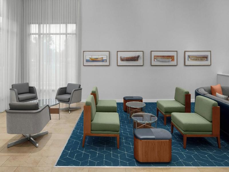 Courtyard Fort Lauderdale East/Lauderdale-by-the-S image