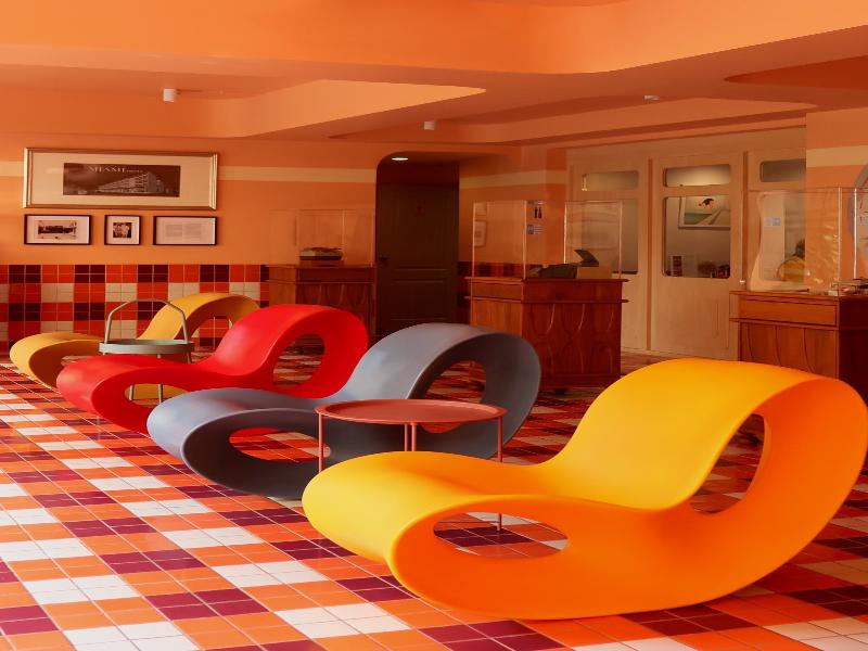 Miami Hotel Sukhumvit Bangkok image