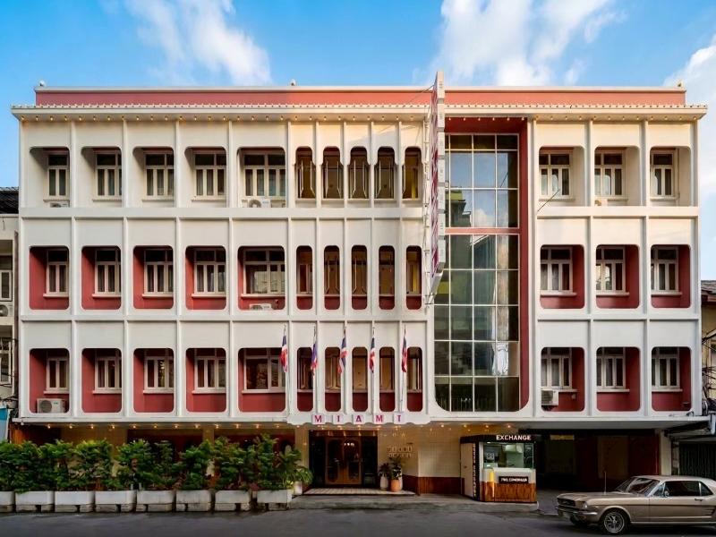 Miami Hotel Sukhumvit Bangkok image