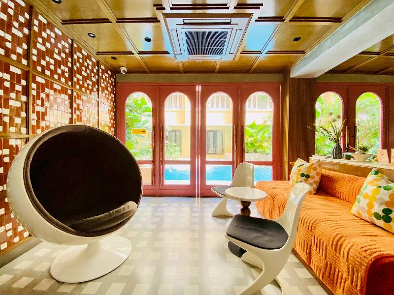 Miami Hotel Sukhumvit Bangkok image