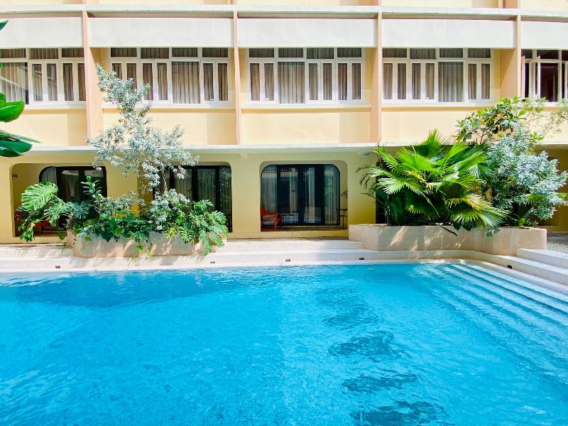 Miami Hotel Sukhumvit Bangkok image