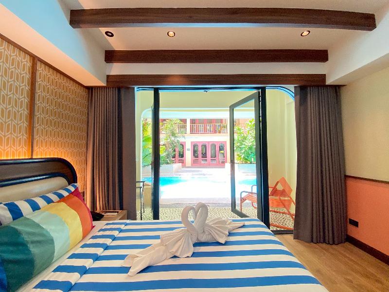Miami Hotel Sukhumvit Bangkok image