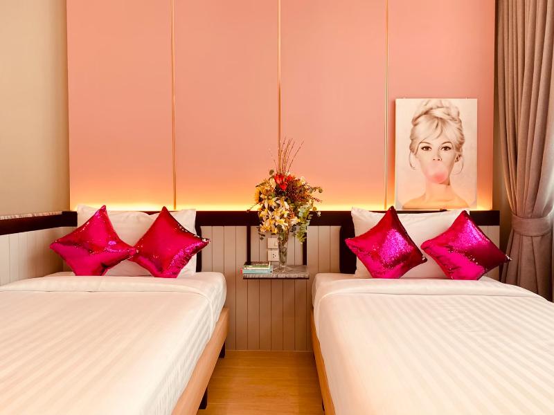 Miami Hotel Sukhumvit Bangkok image