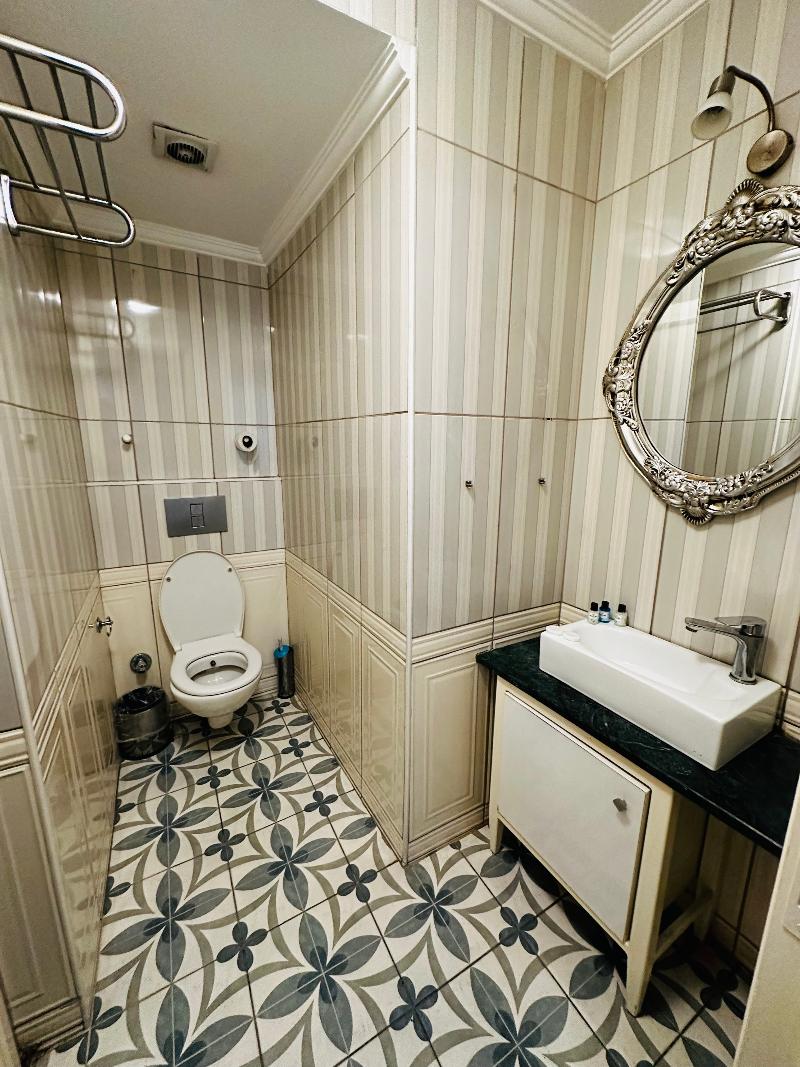 Alyon Hotel Taksim image