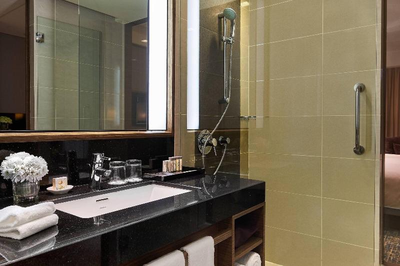 Renaissance Johor Bahru Hotel image
