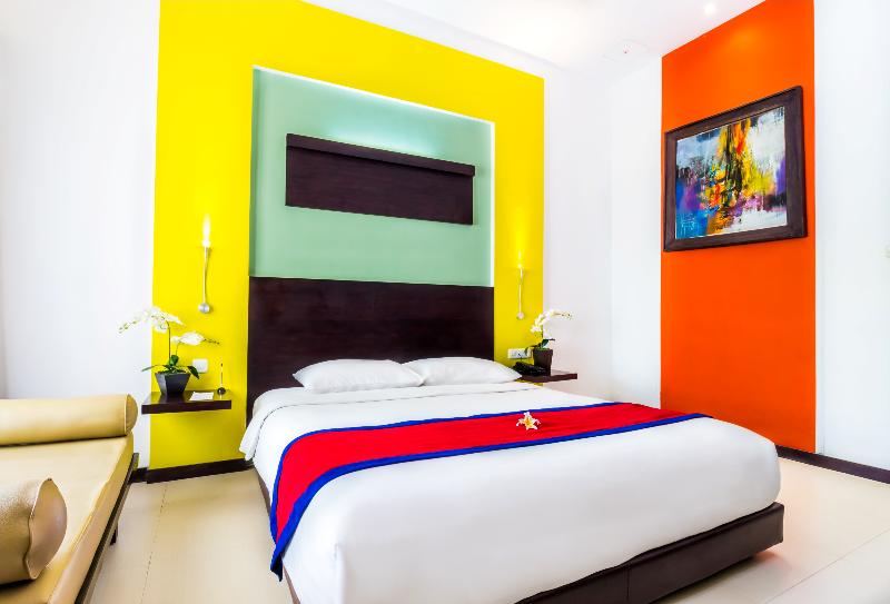 Ozz Hotel Kuta image
