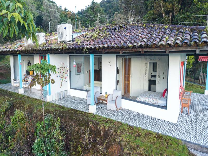 Dantica Cloud Forest Lodge image