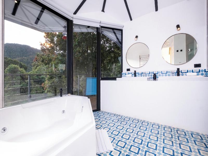 Dantica Cloud Forest Lodge image