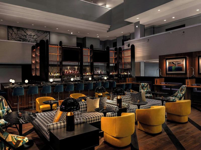 Renaissance Denver Stapleton Hotel