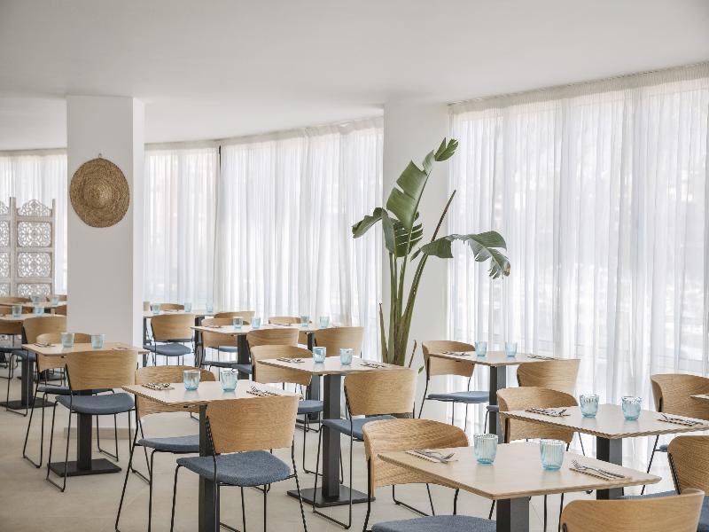 Portodrach Aparthotel & Suites image