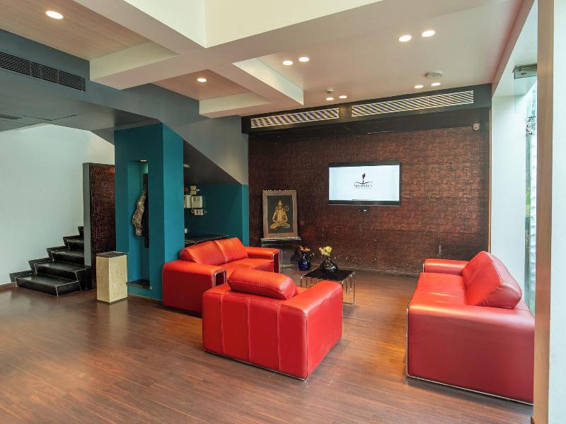 Fahrenheit Hotel image