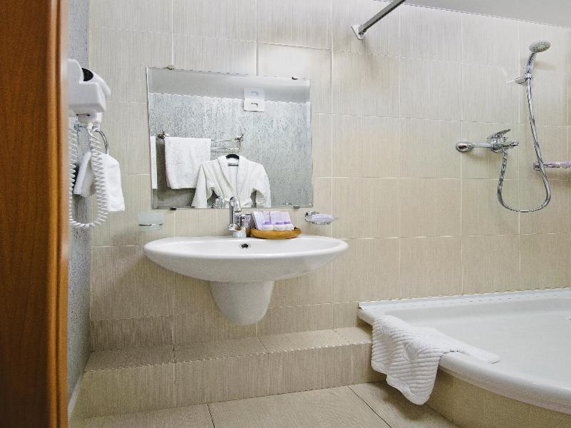 ApartHotel Iris