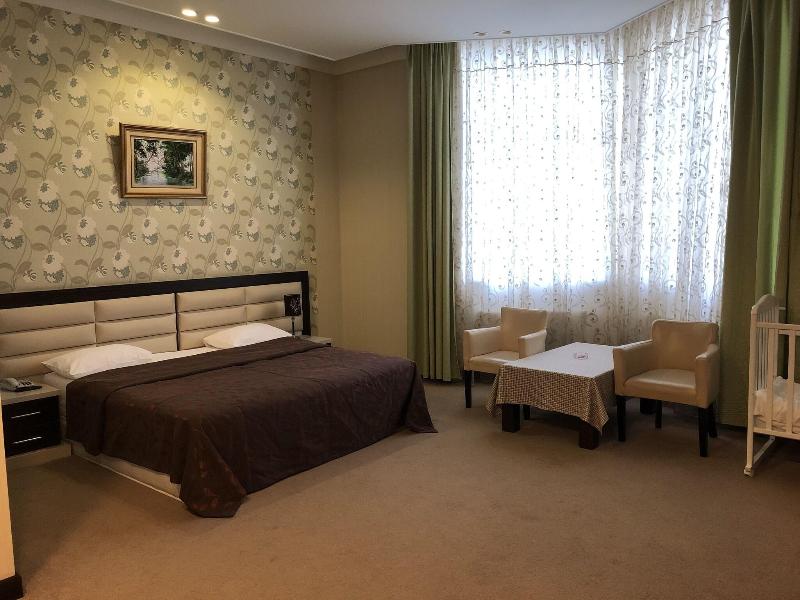 Aysberq Hotel image