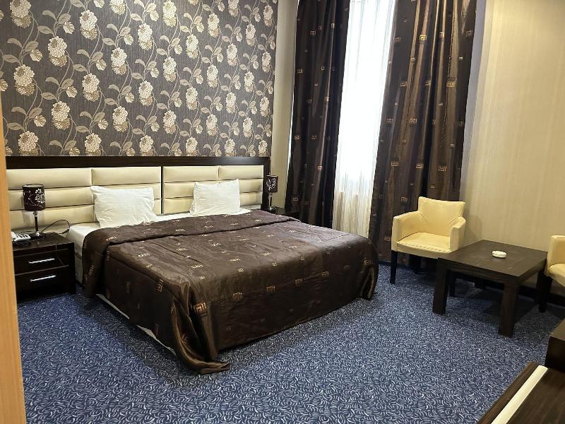 Aysberq Hotel image