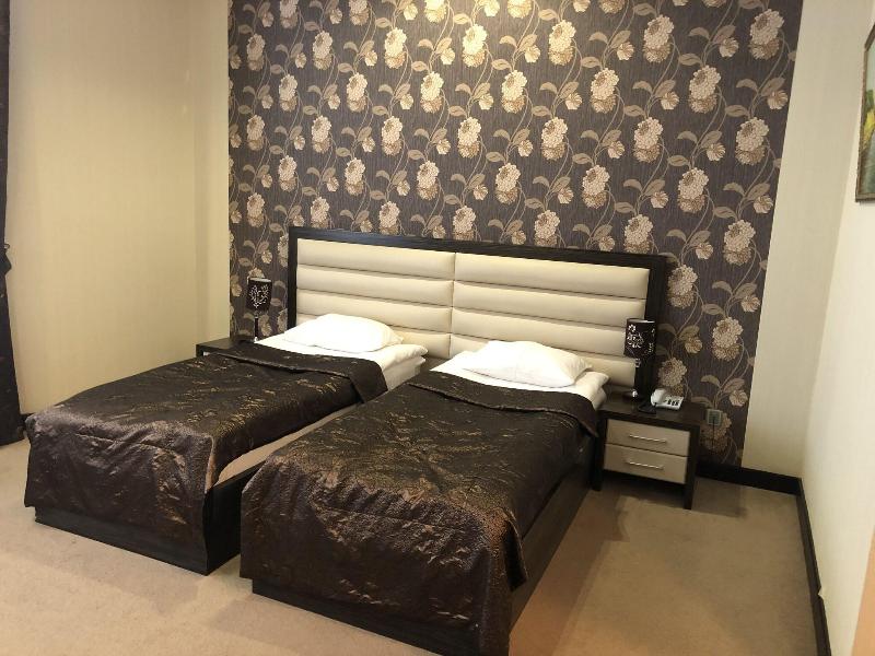 Aysberq Hotel image