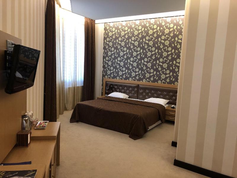Aysberq Hotel image
