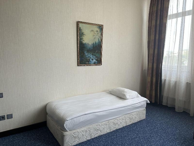 Aysberq Hotel image