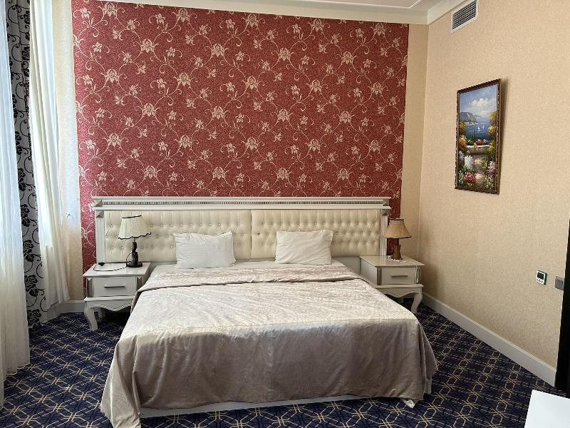 Aysberq Hotel image
