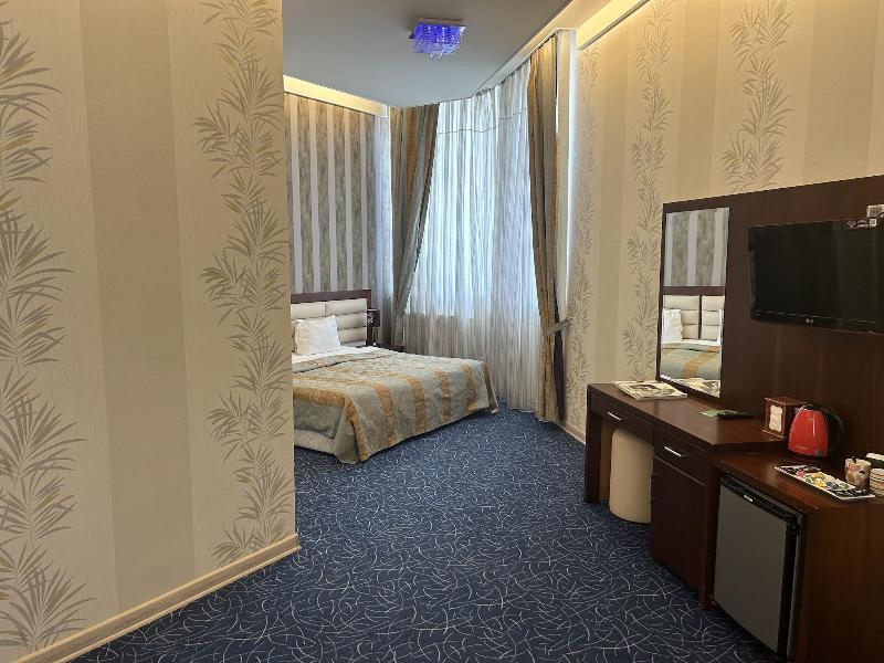 Aysberq Hotel image
