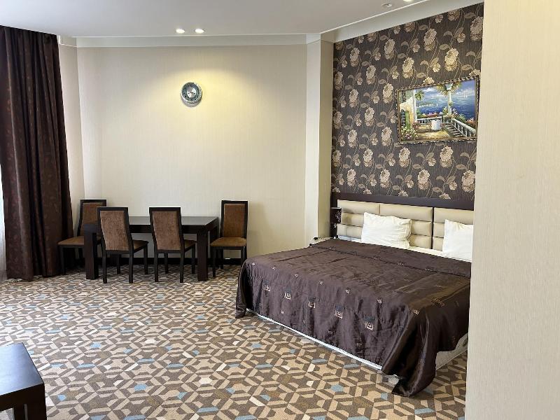 Aysberq Hotel image