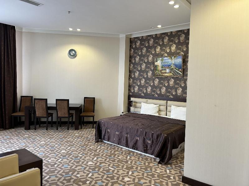 Aysberq Hotel image