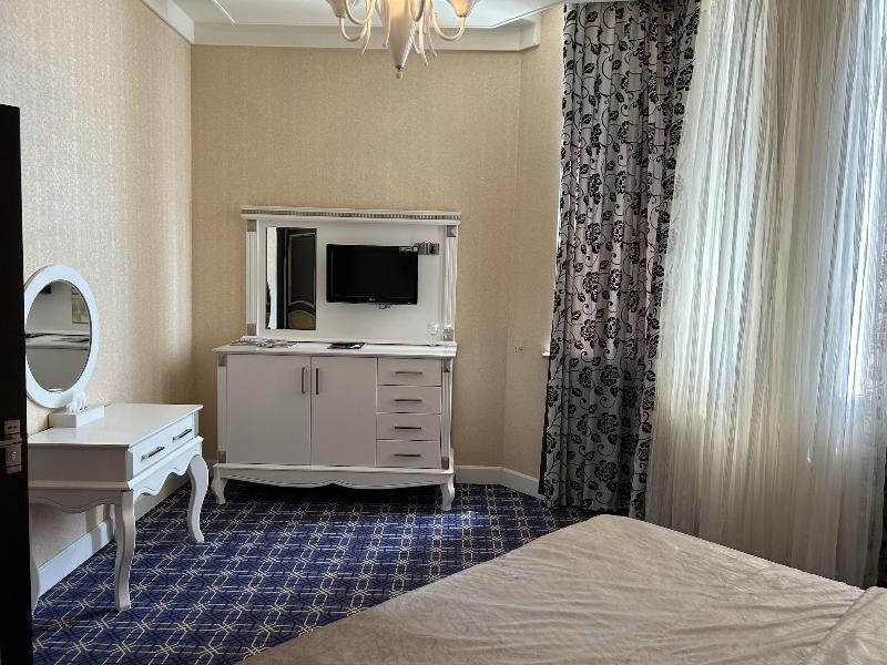 Aysberq Hotel image