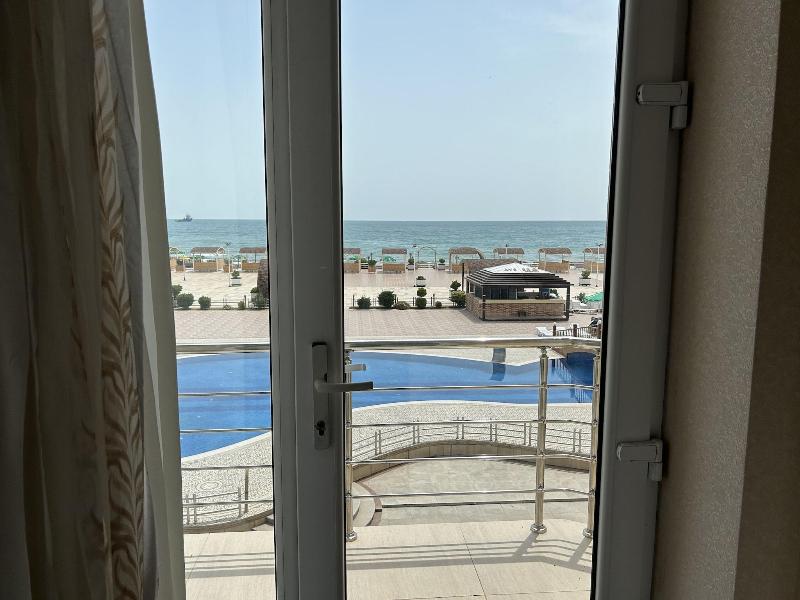 Aysberq Hotel image