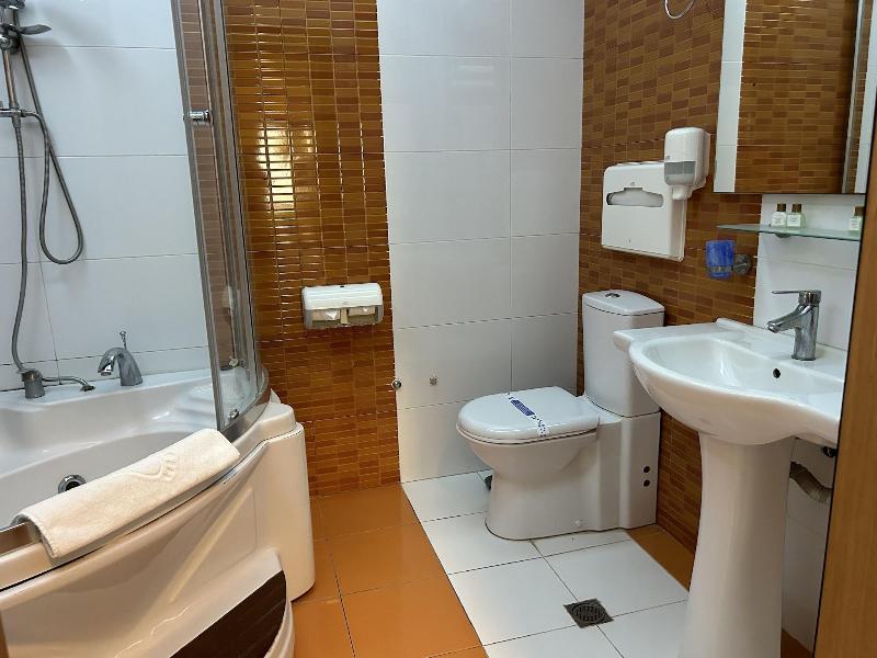 Aysberq Hotel image